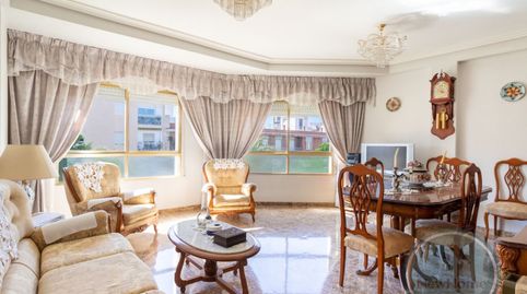 Foto 2 de Piso en venta en Plaza Reis Catolics, Plaza Crevillente - Antiguos Juzgados - El Asilo, Elche / Elx