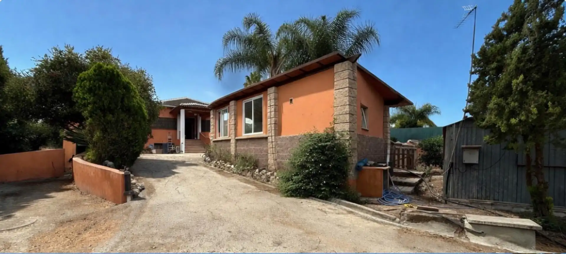Vista exterior de Finca rústica en venta en Coín con Jardín privado, Terraza y Trastero
