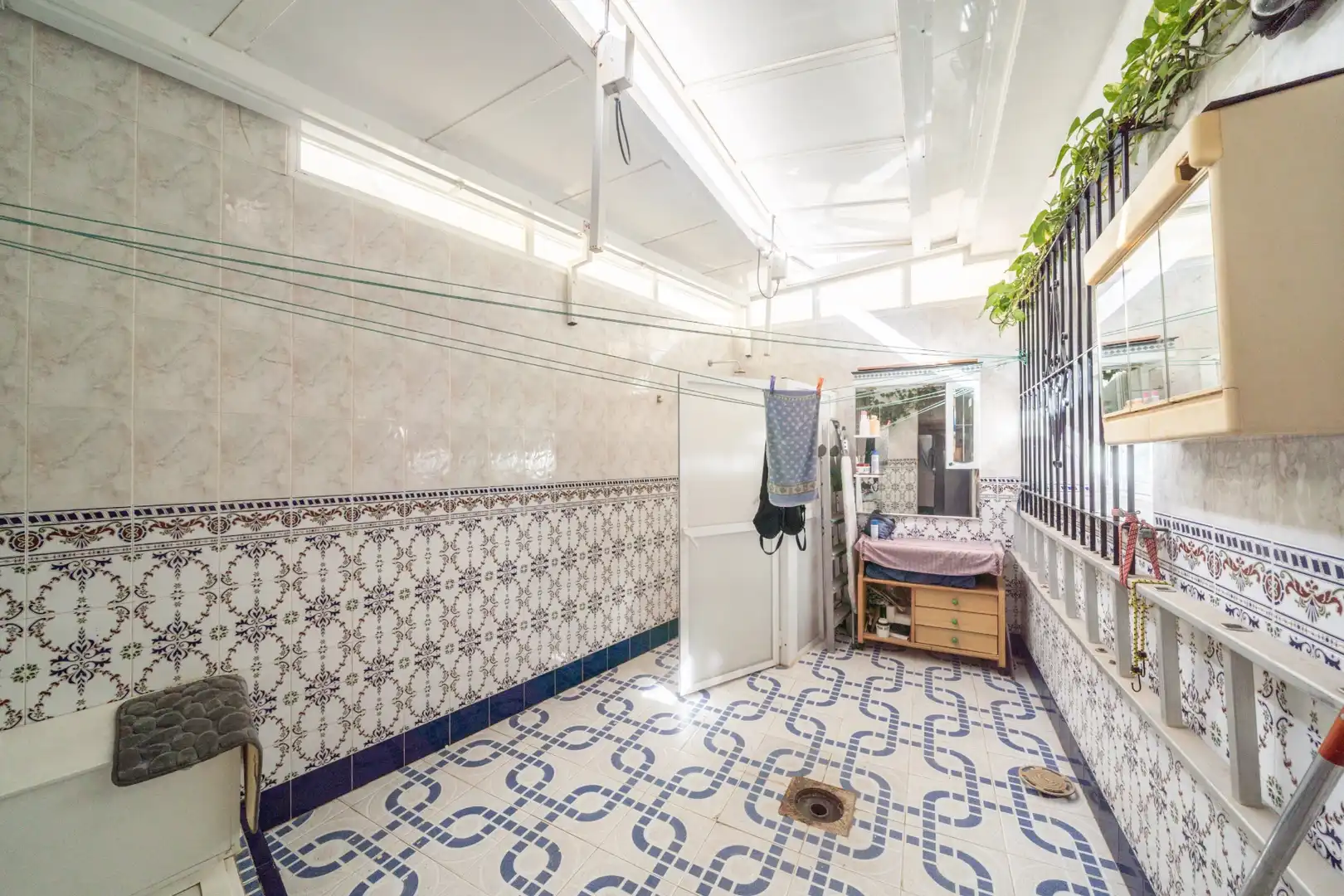 Bany de Casa adosada en venda en San Pedro del Pinatar amb Aire condicionat, Jardí privat i Terrassa