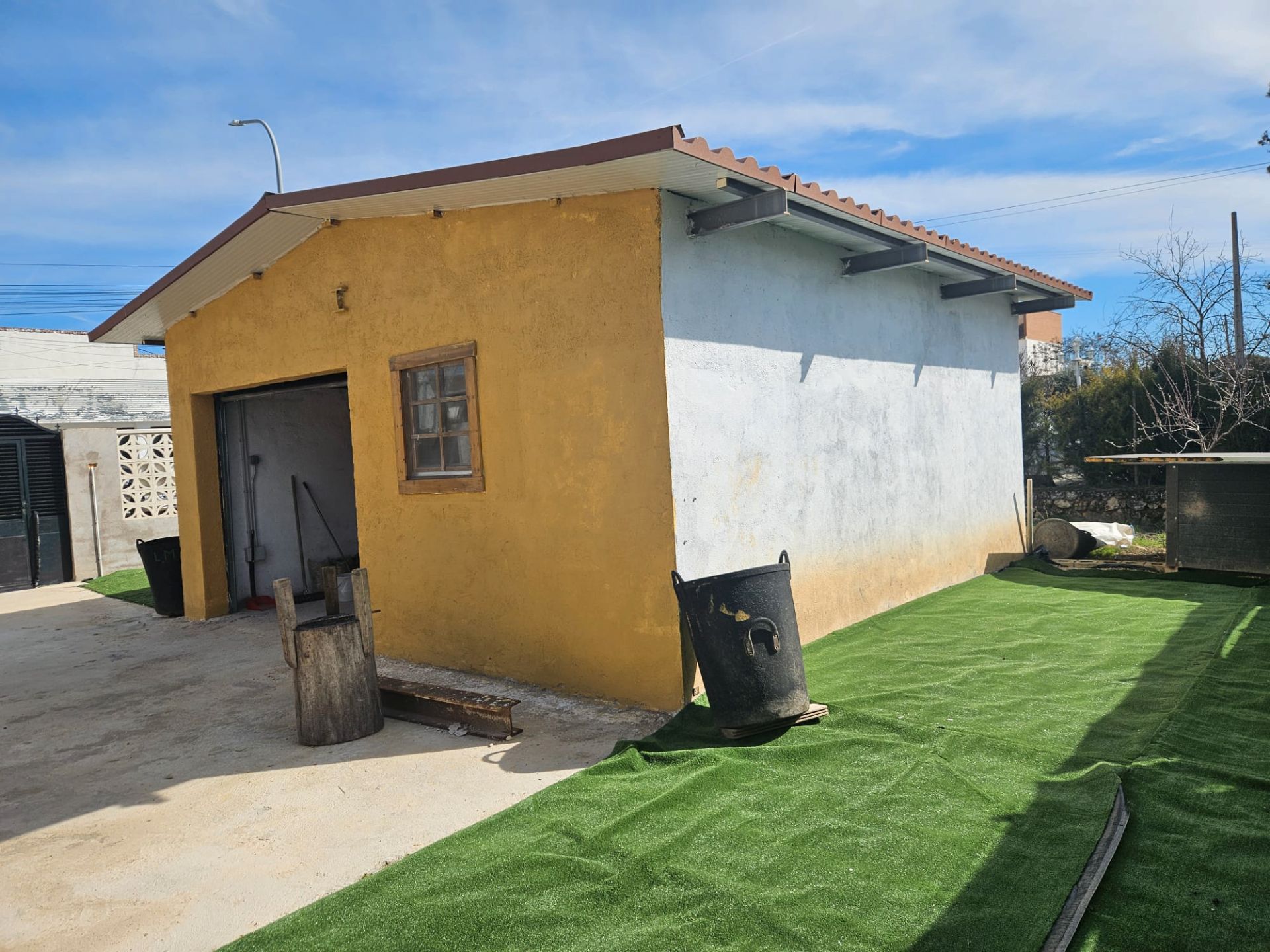 Exterior view of Houses for sale in Mondéjar  with Private garden