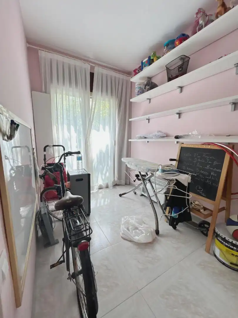 Flat for sale in Barcelona  with Furnished, Oven and Balcony