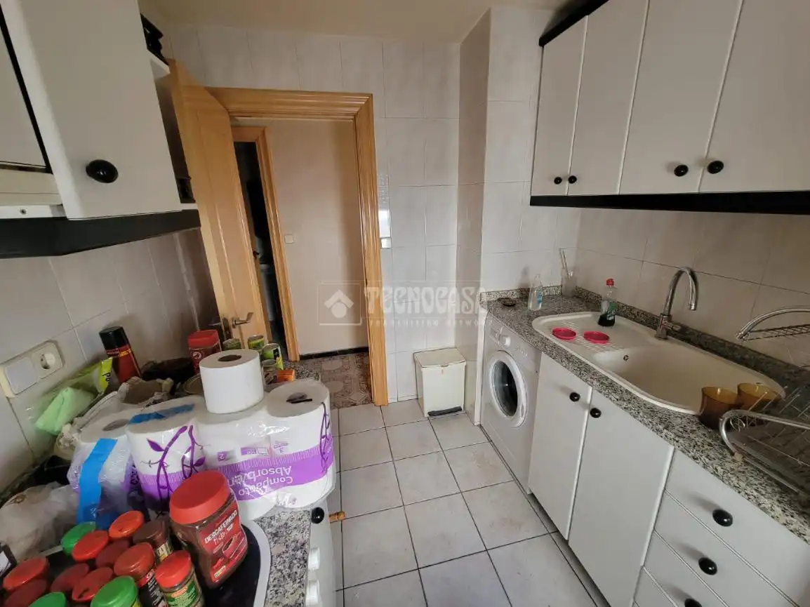 Kitchen of Flat for sale in Zaragoza  with Air Conditioner