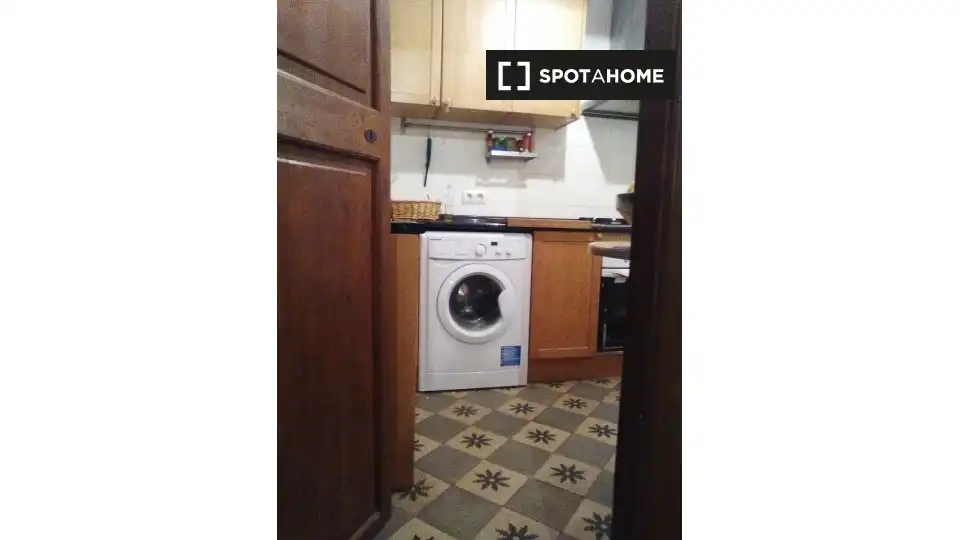 Kitchen of Flat for share in  Palma de Mallorca  with Air Conditioner, Heating and Furnished