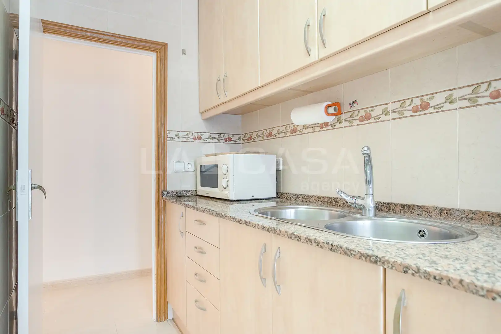Kitchen of Flat for sale in Cornellà de Llobregat  with Heating