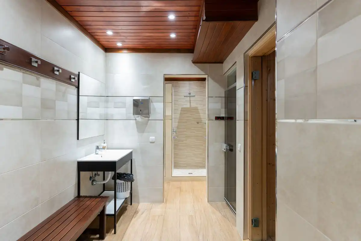 Baño de Apartamento en venta en Milla de Oro