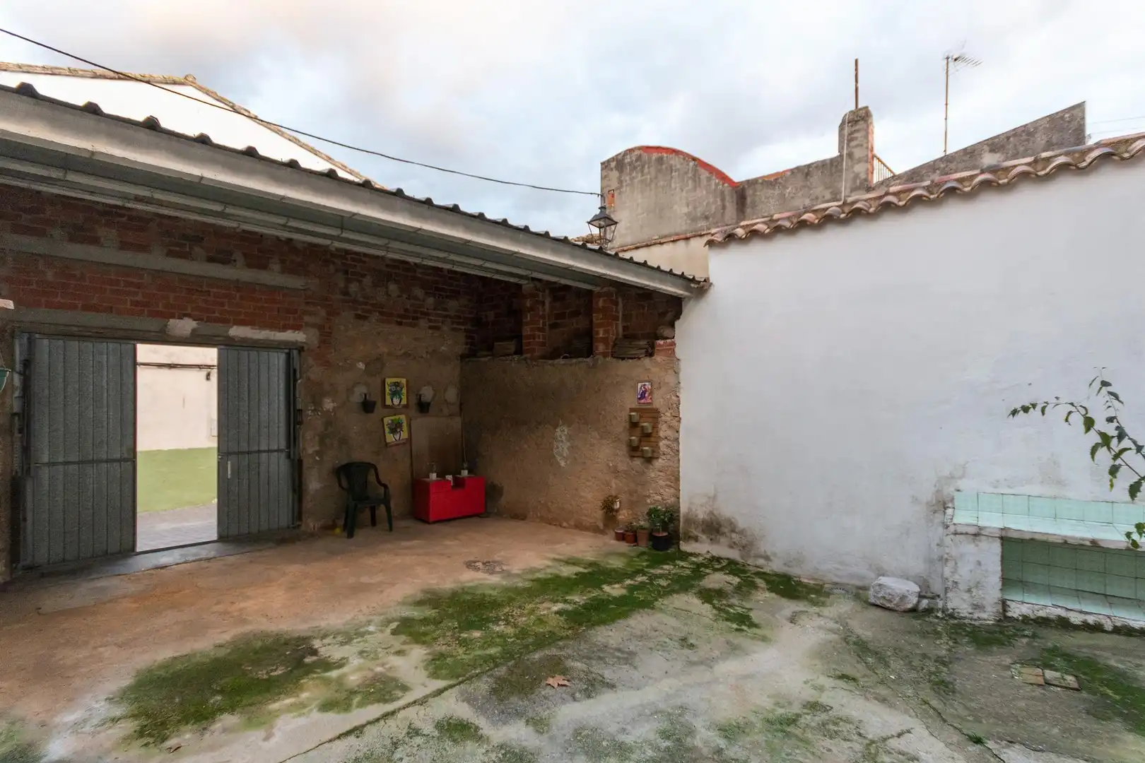 Vista exterior de Casa o chalet en venta en Llutxent con Aire acondicionado, Terraza y Amueblado