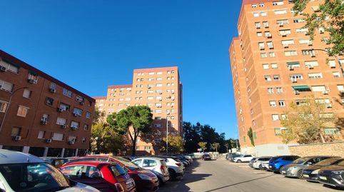 Foto 3 de Piso en venta en Amposta, Madrid Capital
