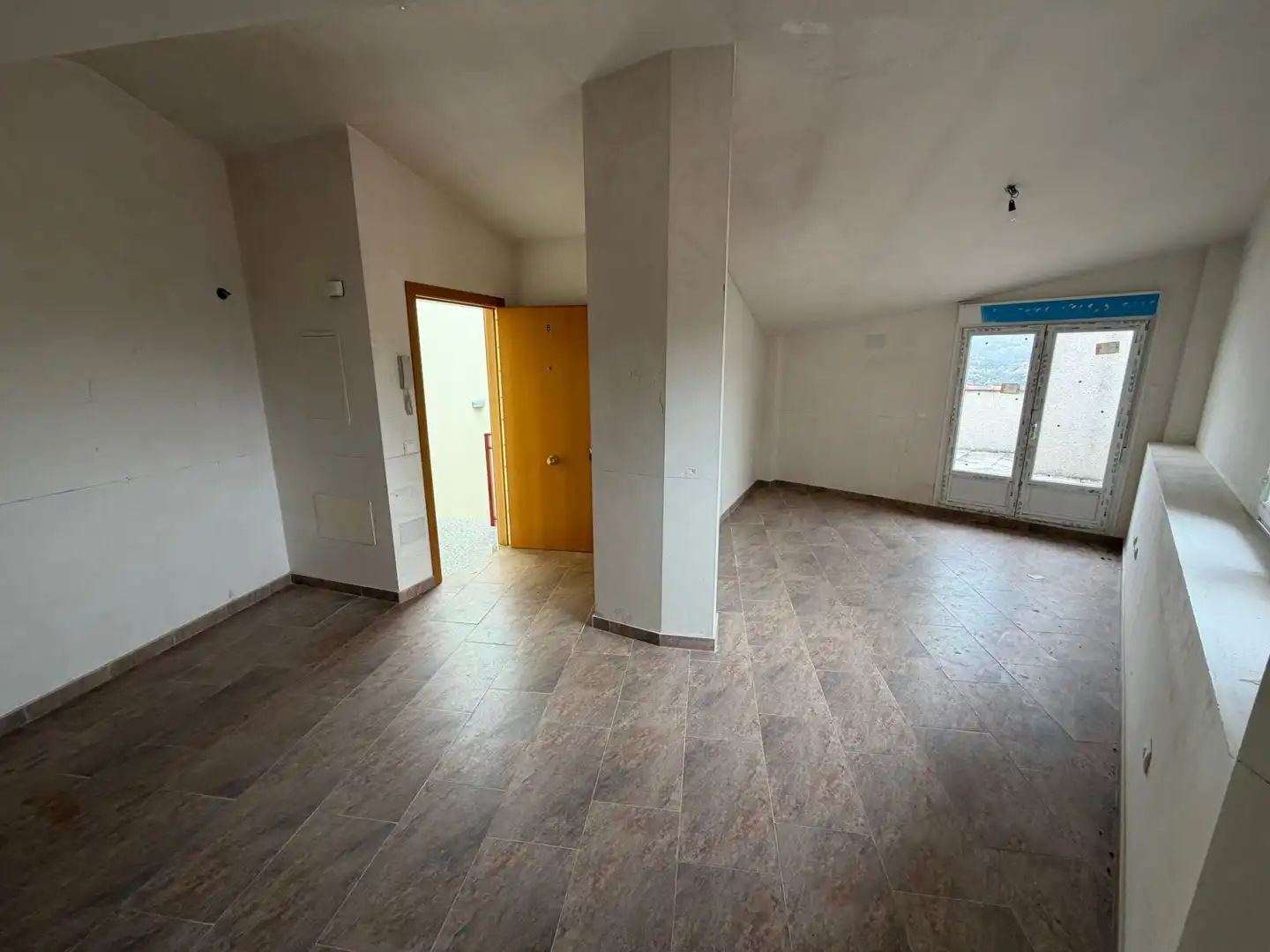 Attic for sale in San Bartolomé de Pinares  with Heating