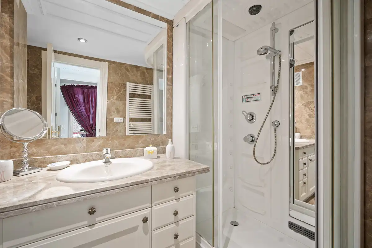 Penthouse with pool for sale in Avenida Bulevar Príncipe Alfonso de Hohenlohe, imagen 9