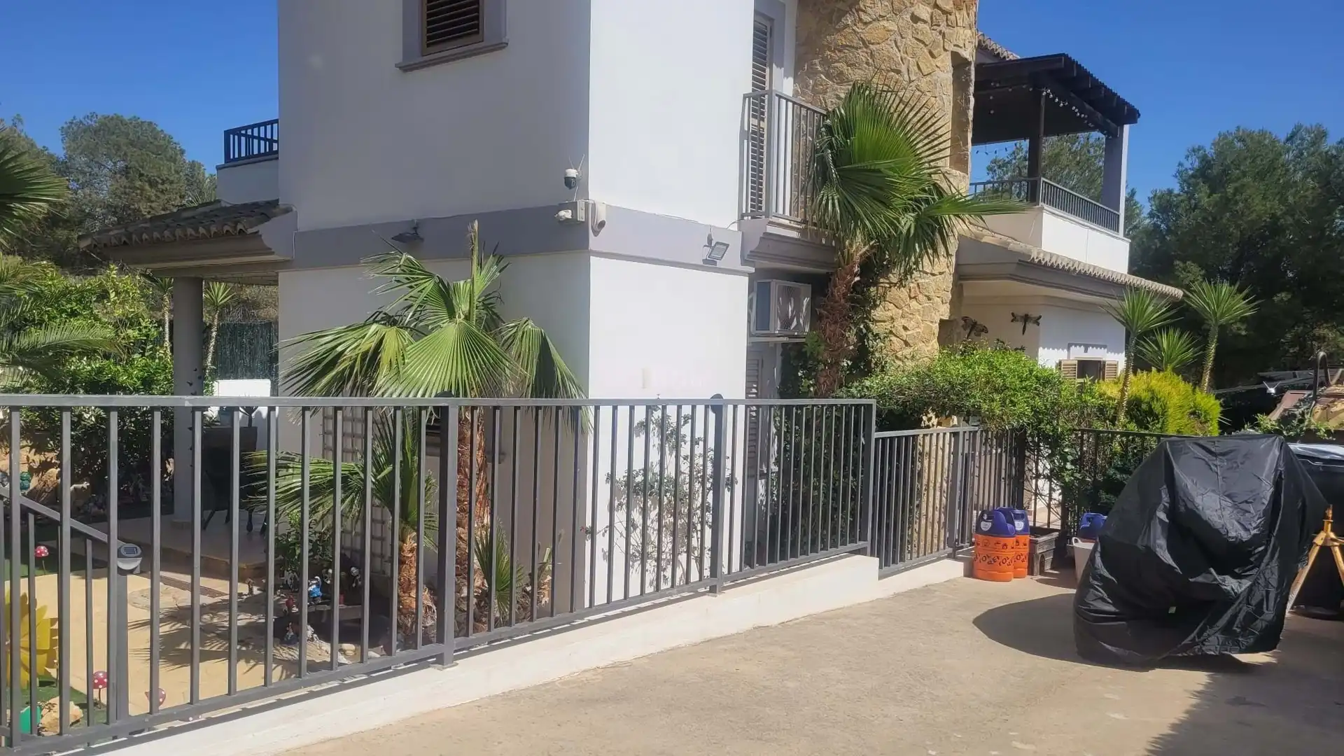 Casa amb terrassa en venda a Calle París, imagen 4