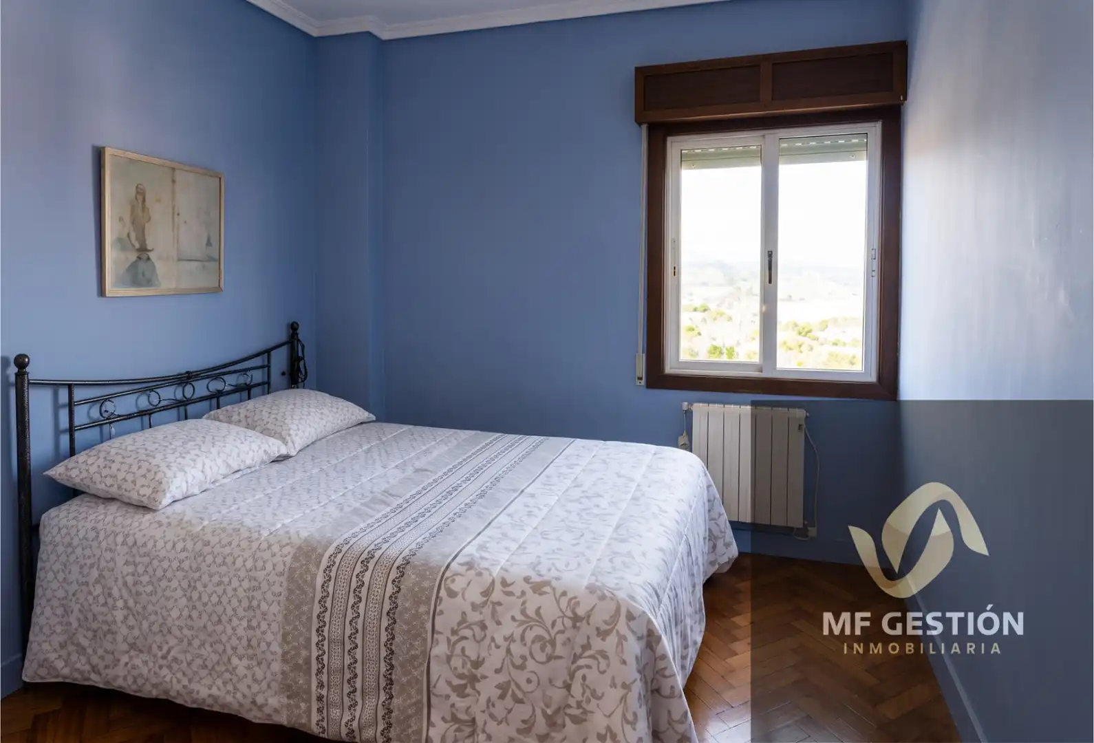 Habitación de Piso en venta en Vigo  con Parquet, Amueblado y Horno