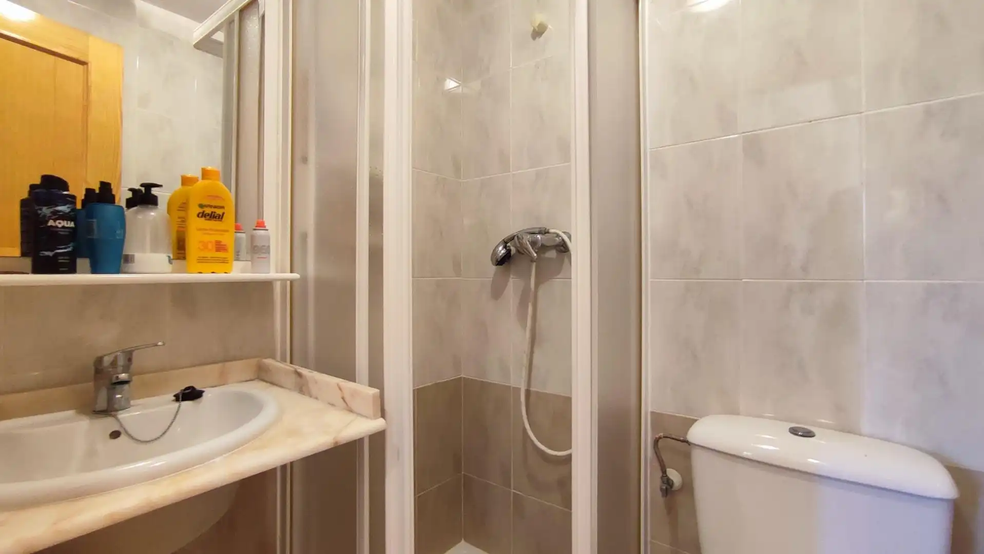 Baño de Apartamento en venta en Xeraco con Terraza, Trastero y Piscina comunitaria