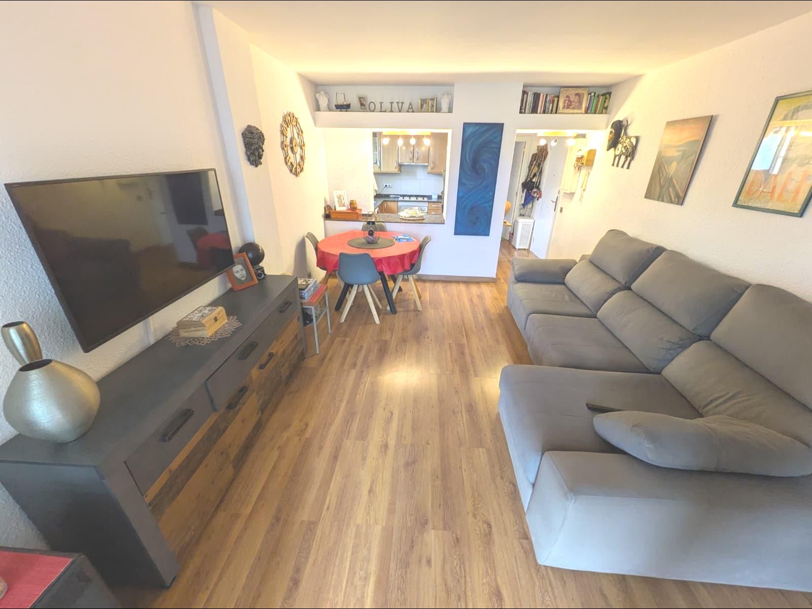 Sala d'estar de Pis en venda en Cunit amb Aire condicionat, Parquet i Terrassa