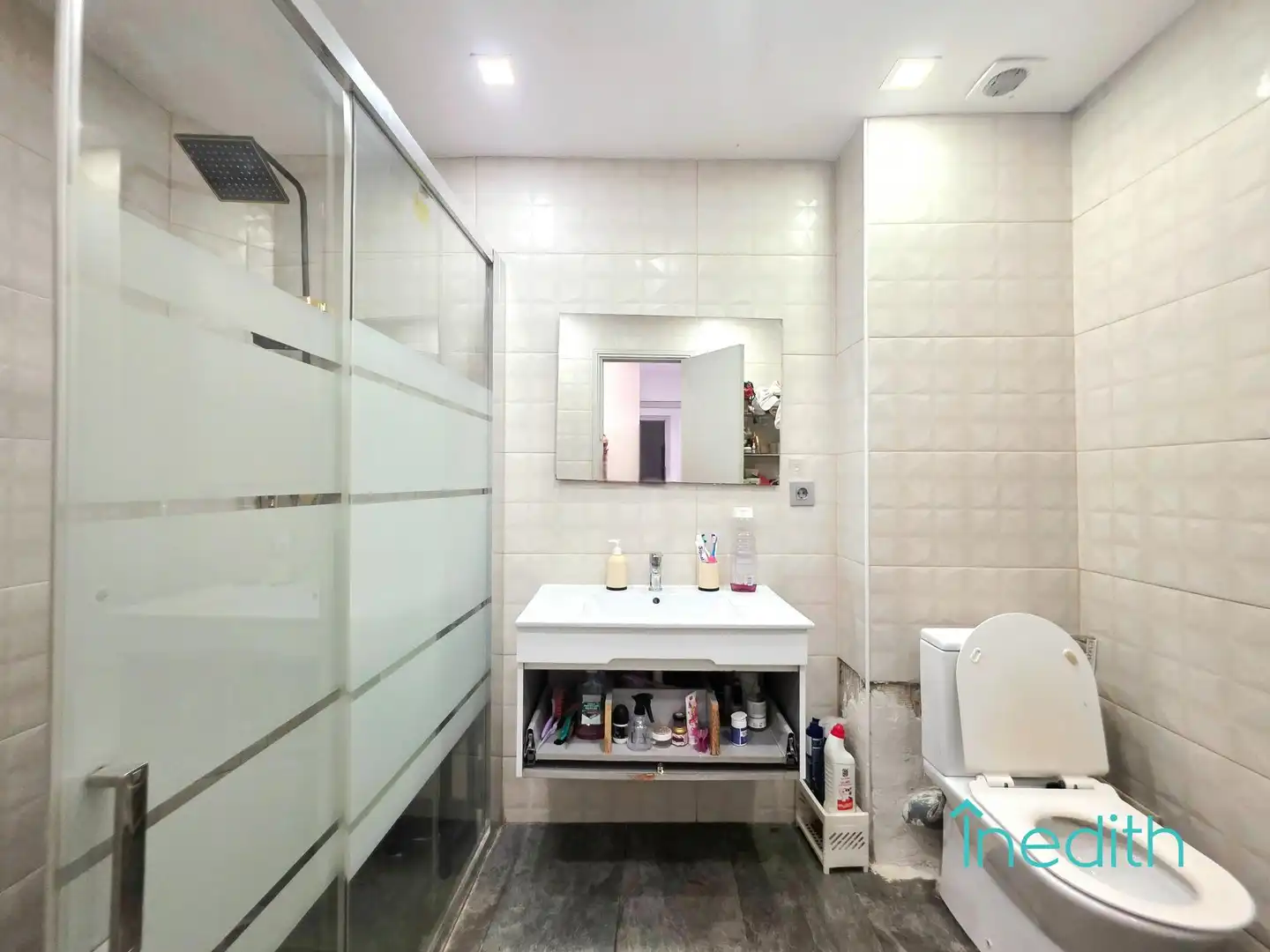 Bathroom of Flat for sale in El Prat de Llobregat  with Air Conditioner, Heating and Terrace