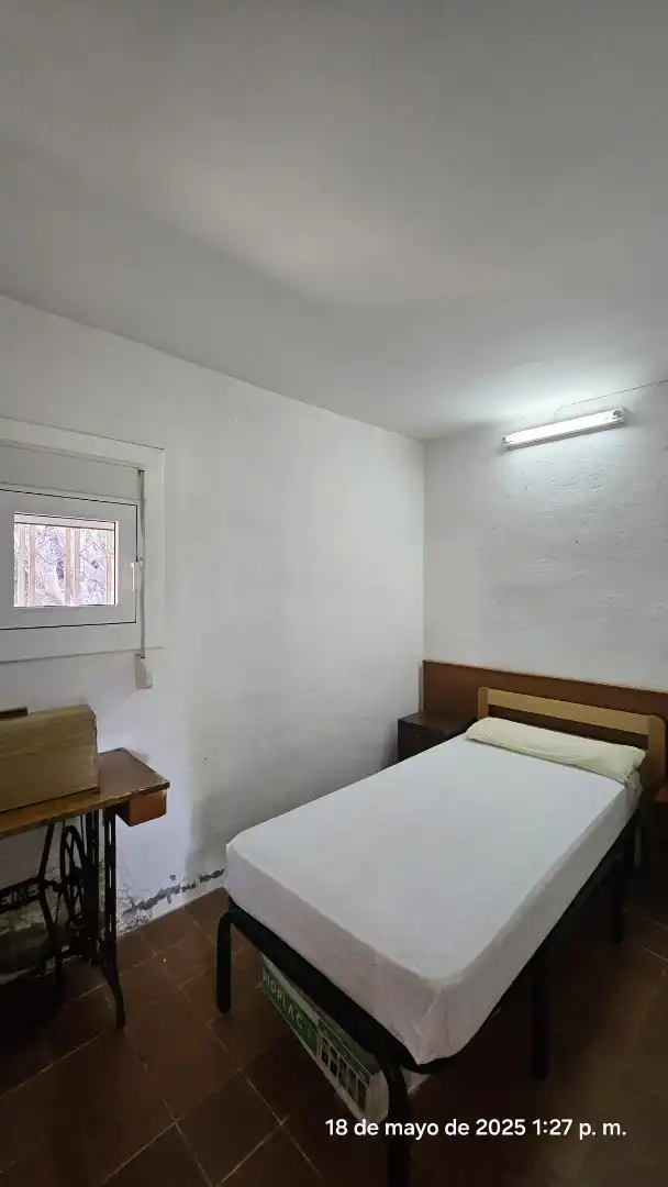 Schlafzimmer von Country house zum Verkauf in Valls mit Alarm
