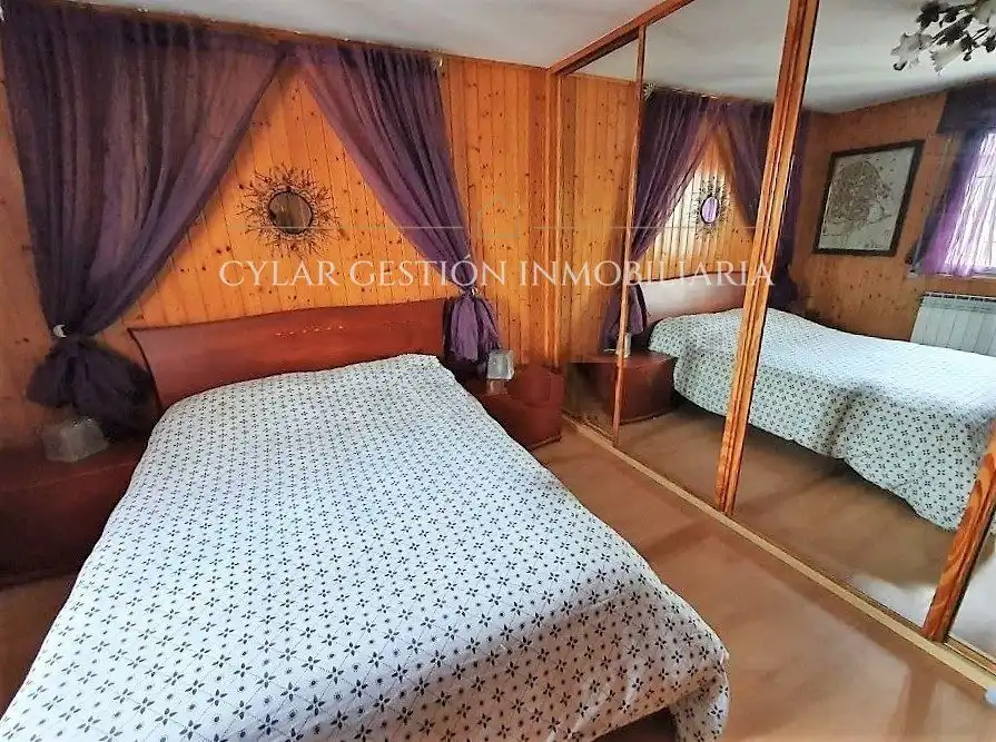 Habitación de Casa o chalet en venta en Villares de la Reina con Calefacción, Amueblado y Horno
