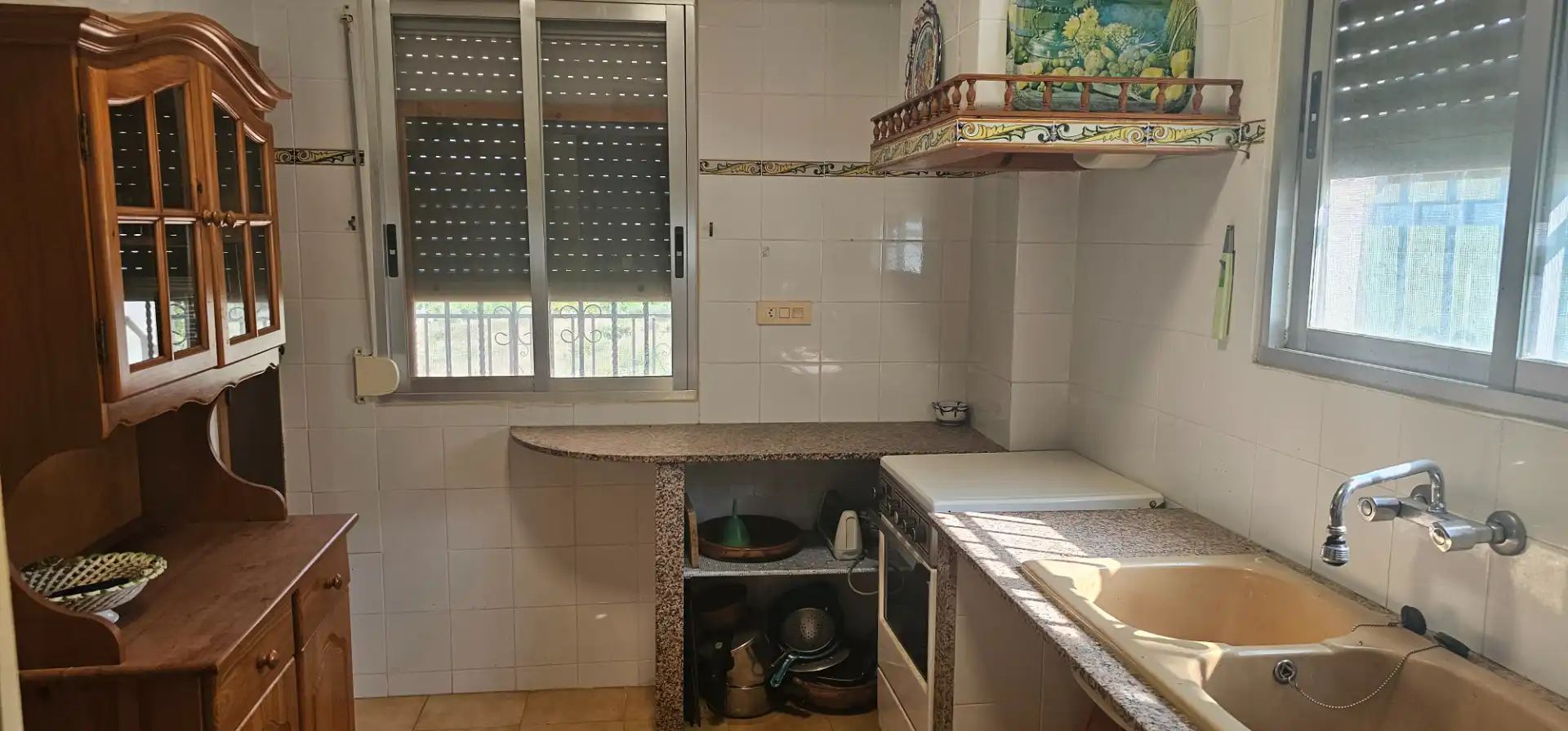 Cuina de Casa o xalet en venda en Corbera amb Terrassa, Moblat i Balcó