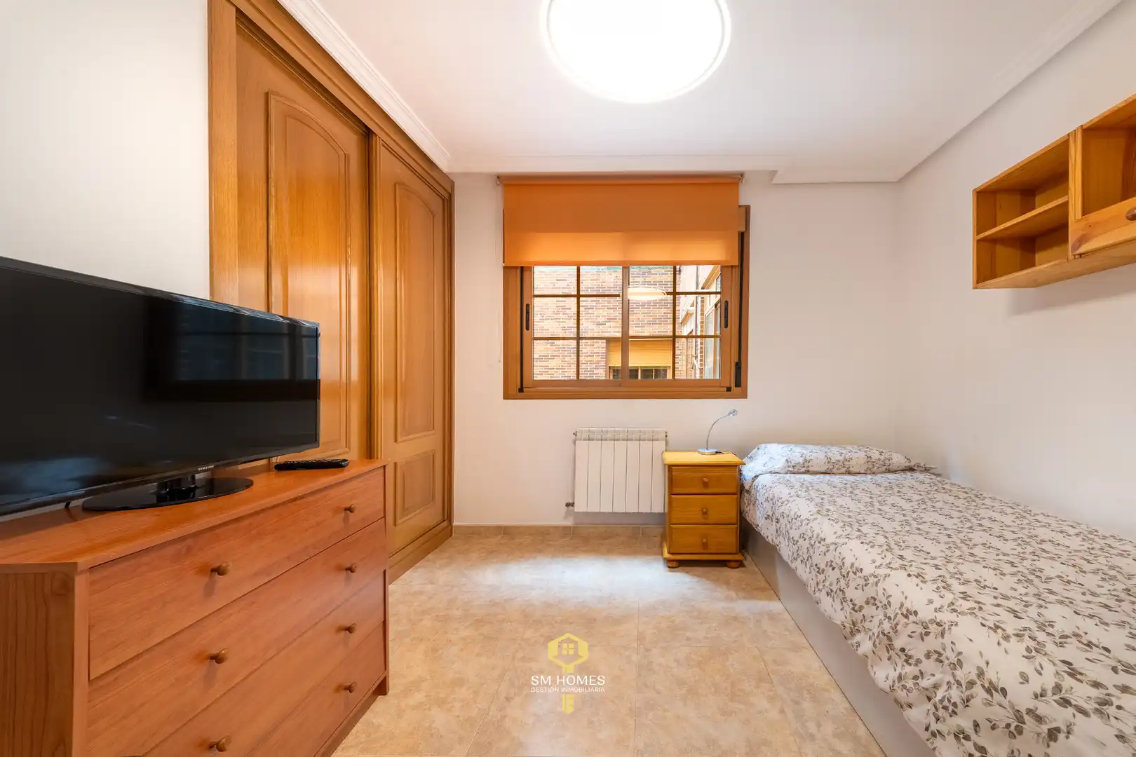 Schlafzimmer von Wohnung zum Verkauf in Coslada mit Klimaanlage, Abstellraum und Ofen
