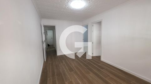 Foto 4 de Planta baixa en venda a Cl Palma de Mallorca, La Gavarra, Cornellà de Llobregat