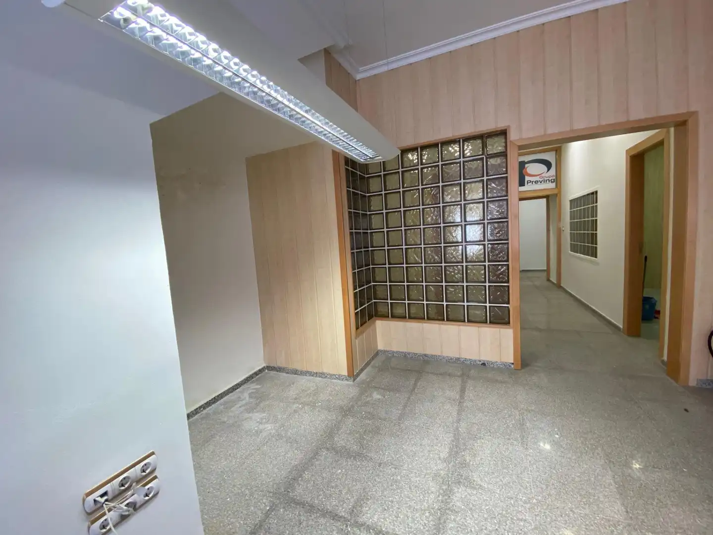 Oficina de lloguer a Calle MIGUEL DE UNAMUNO 51