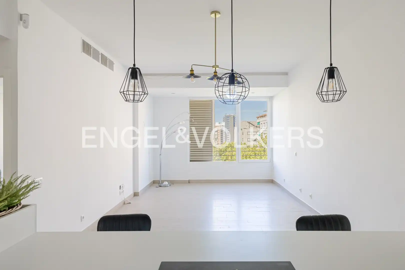 Comedor de Piso de alquiler en Madrid con Aire acondicionado y Calefacción
