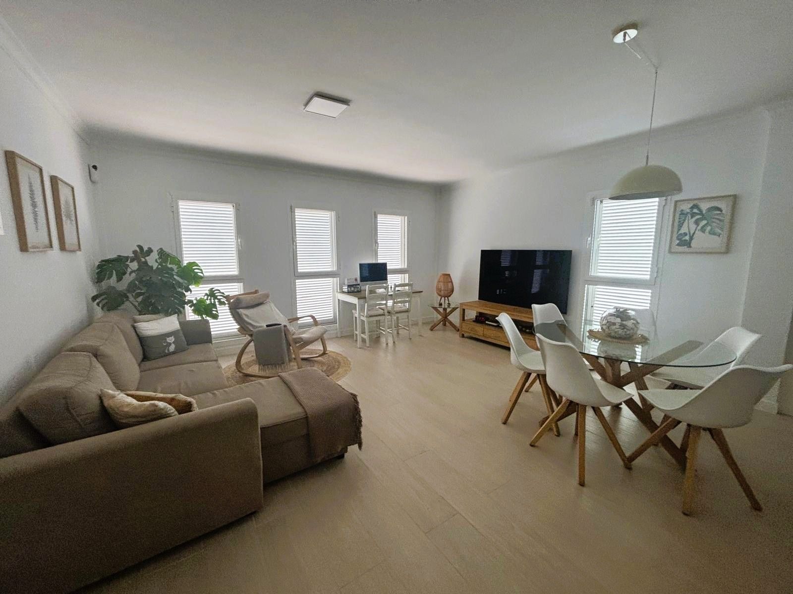 Living room of Apartment for sale in Arrecife  with Air Conditioner, Storage room and Furnished