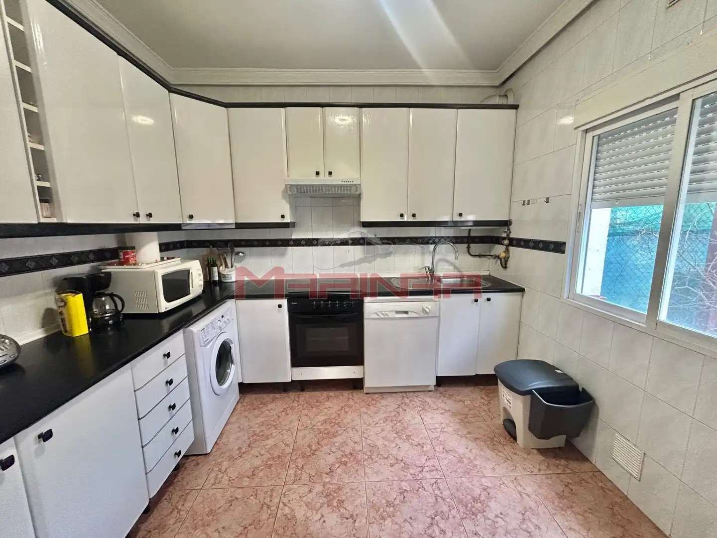 Cuina de Casa adosada en venda en Seseña amb Calefacció i Traster