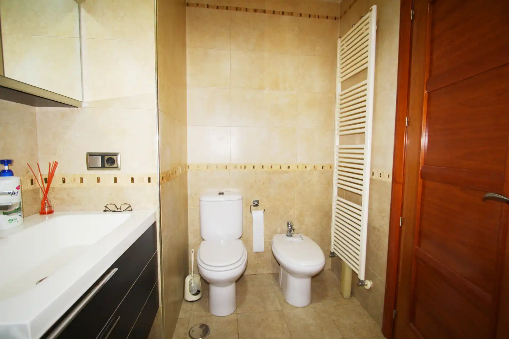 Bathroom of Houses for sale in Albacete  with Air Conditioner, Heating and Private garden