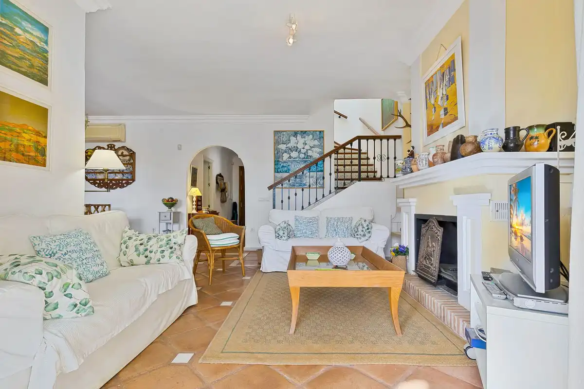 Wohnzimmer von Haus oder Chalet zum Verkauf in Marbella mit Terrasse und Gemeinschaftspool