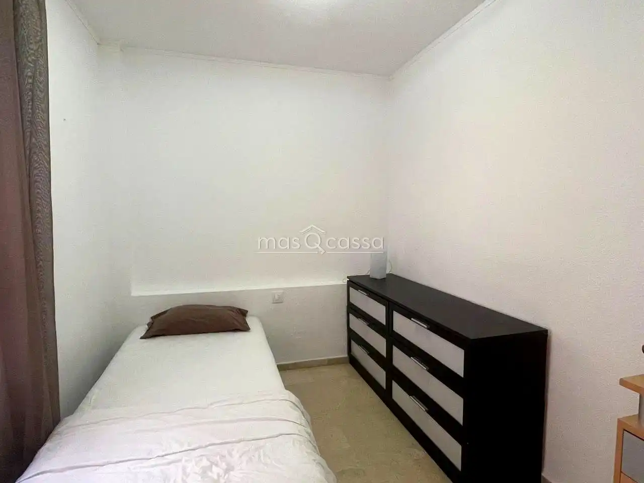 Bedroom of Flat for rent in La Línea de la Concepción  with Furnished