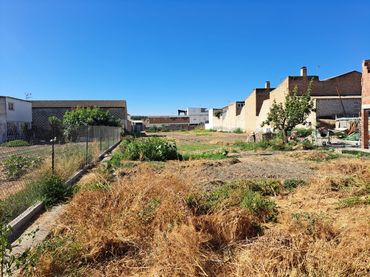 Terreny residencial en venda a Calle Poeta Pablo Neruda 23