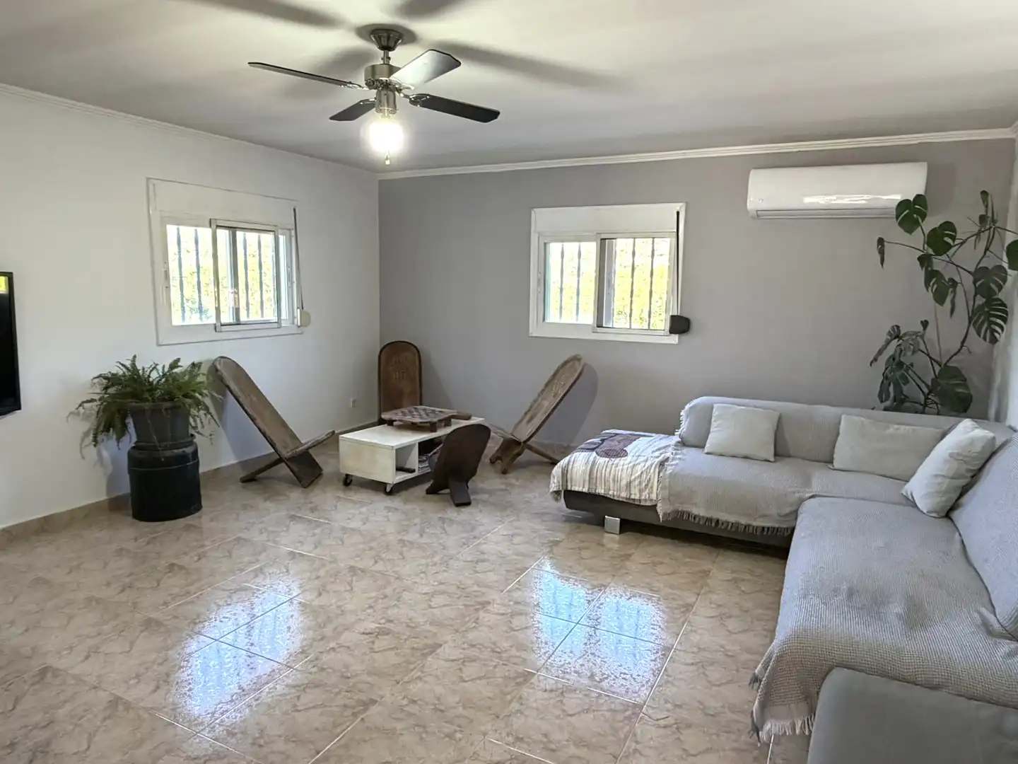 Sala d'estar de Finca rústica en venda en Ascó amb Aire condicionat, Calefacció i Piscina
