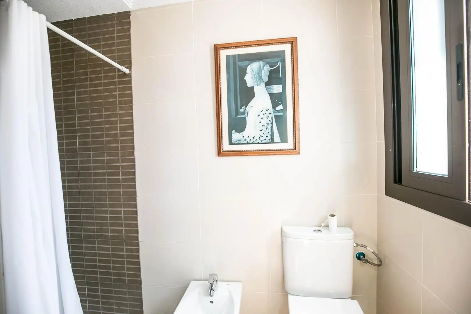 Bany de Apartament en venda en Elche / Elx amb Aire condicionat, Calefacció i Terrassa