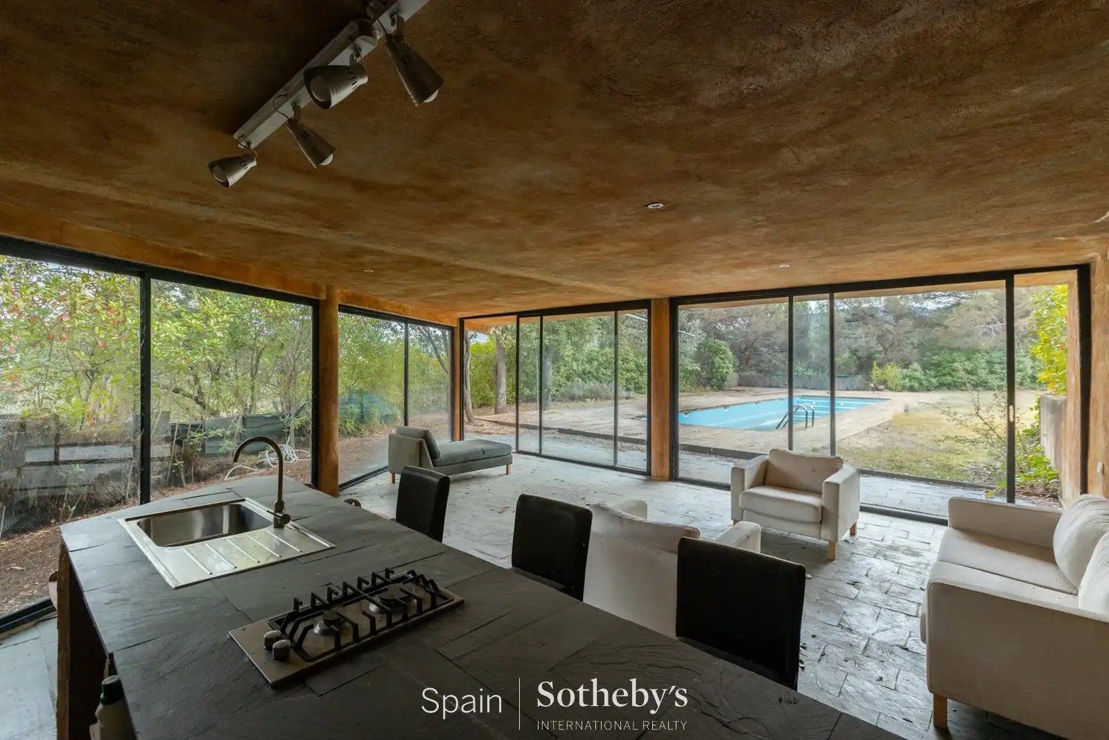 House with pool for sale in Av. Can Corbera, imagen 24