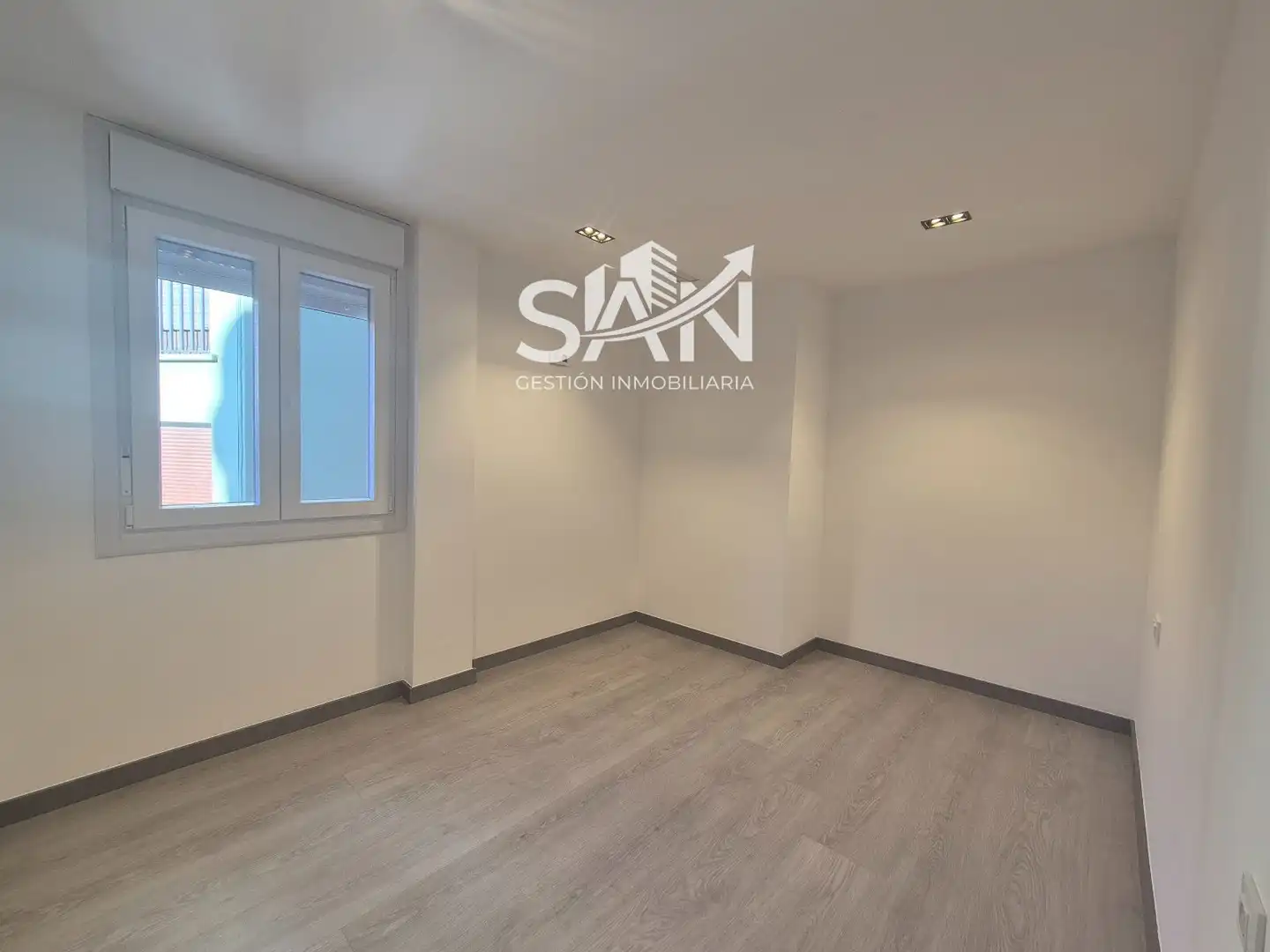Penthouse with terrace for sale in Torrero-La Paz, imagen 13