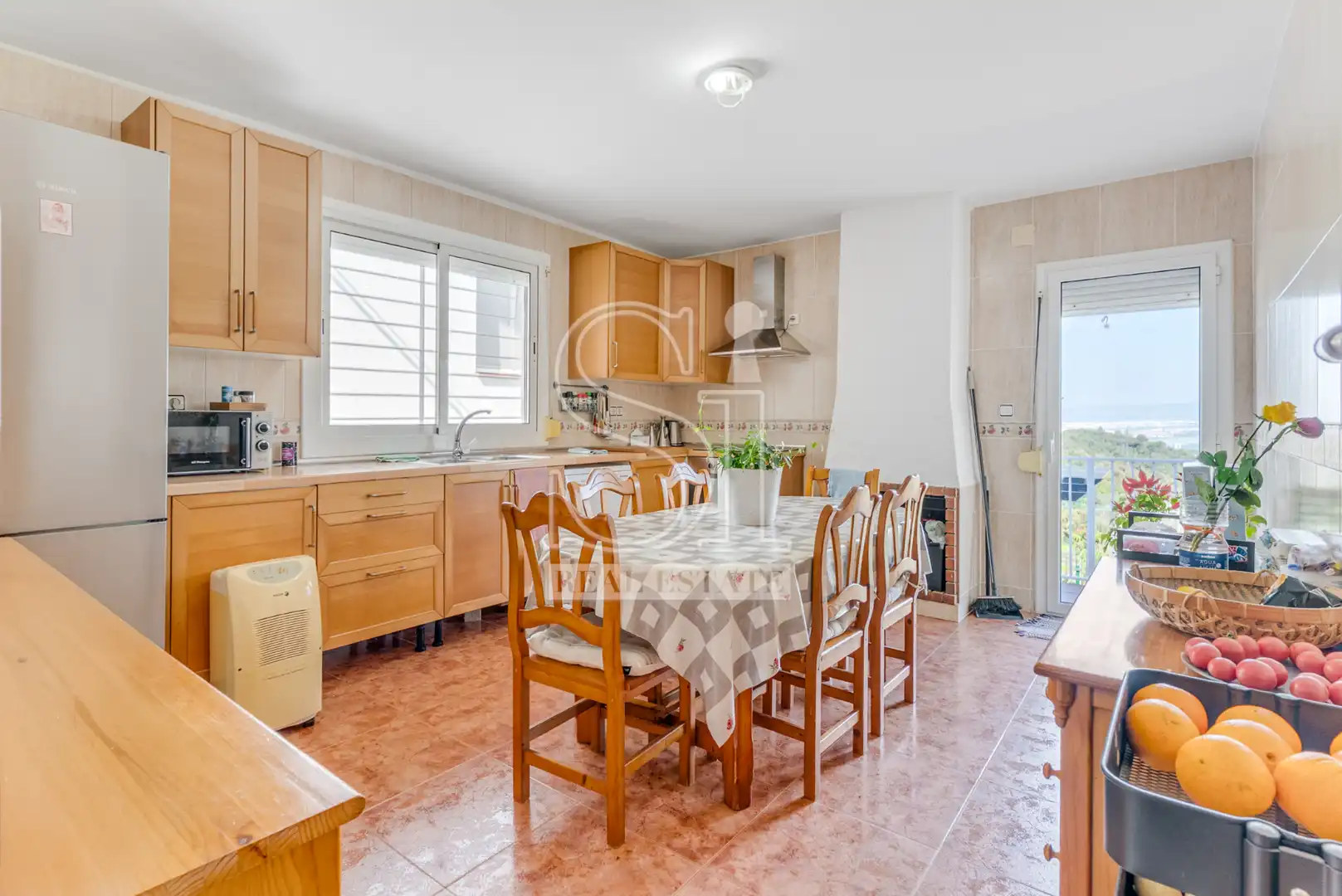 Kitchen of Houses for sale in Montcada i Reixac  with Air Conditioner, Heating and Private garden