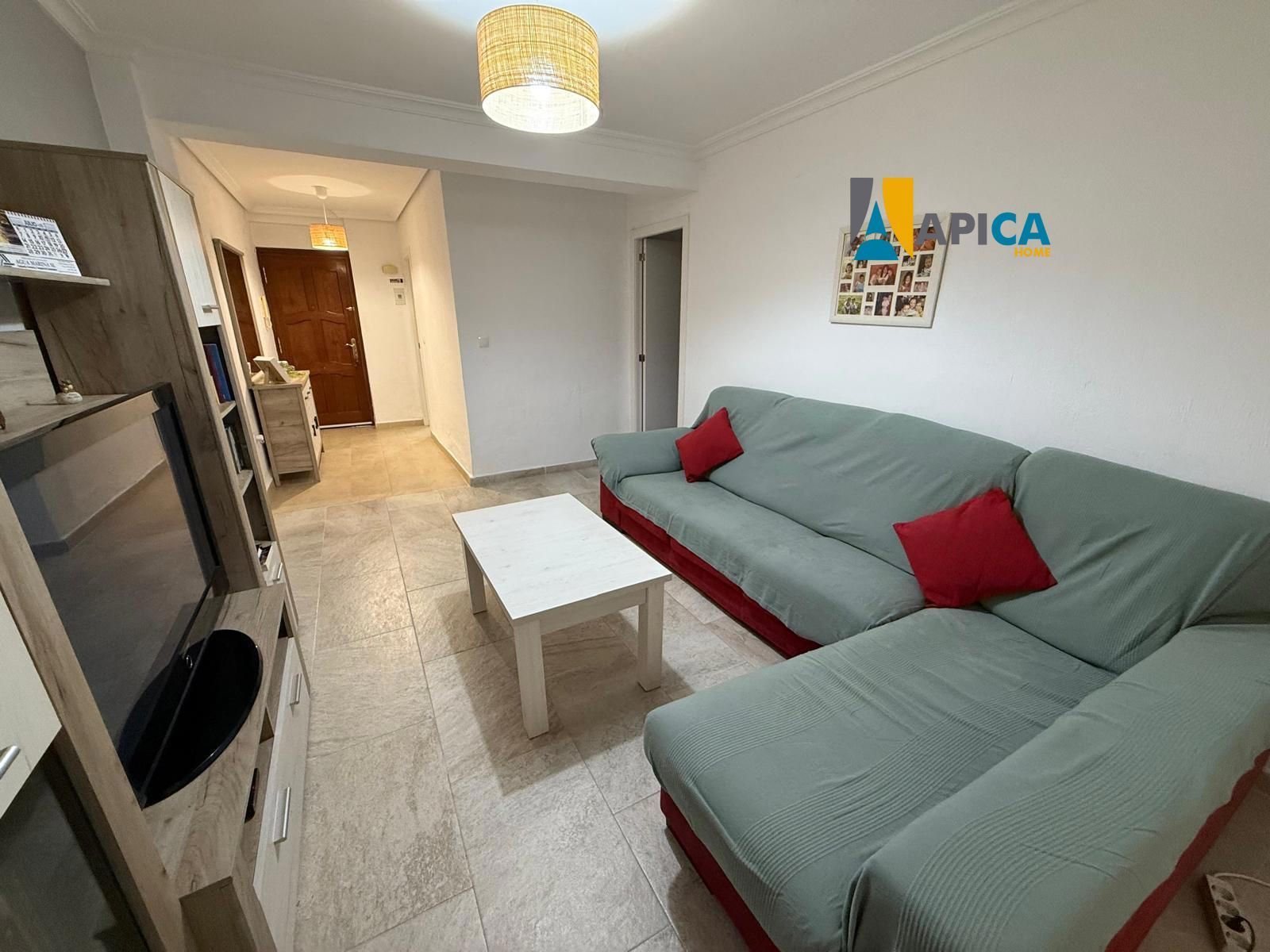 Exterior view of Flat for sale in Algeciras  with Terrace and Furnished