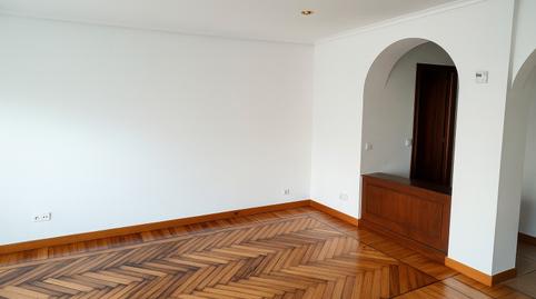 Foto 4 de Piso de alquiler en Calle San Fernando, Numancia - San Fernando, Santander