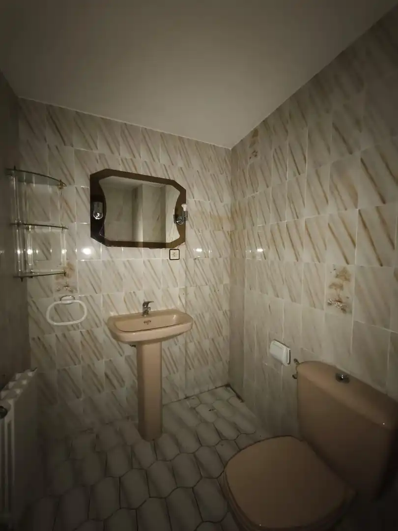 Bathroom of Flat for sale in Zaragoza  with Heating, Terrace and Balcony