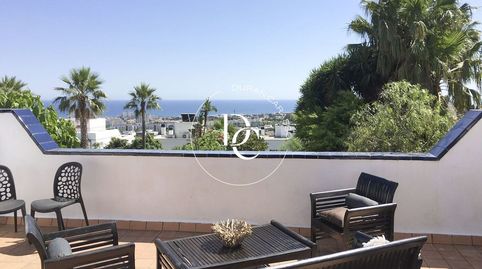 Casa de lujo de 248 m2 con piscina y vistas en venta en Vallpineda  Santa Bárbara, Sitges