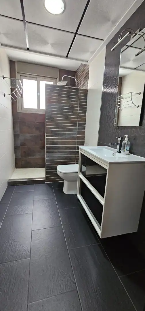 Baño de Ático en venta en Totana con Aire acondicionado, Calefacción y Terraza