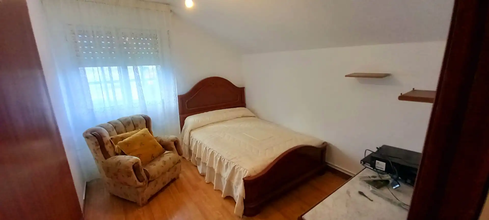 Dormitori de Casa o xalet en venda en Vilagarcía de Arousa amb Calefacció, Jardí privat i Terrassa