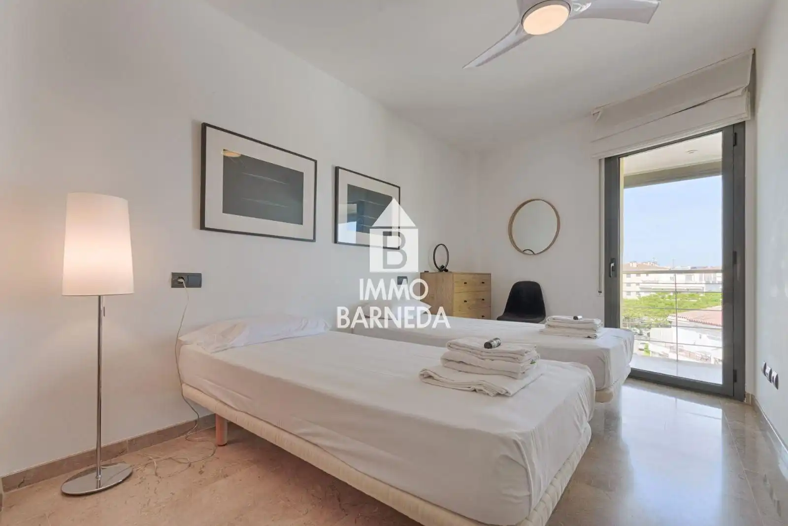 Exterior view of Flat for sale in Roses  with Air Conditioner, Heating and Terrace