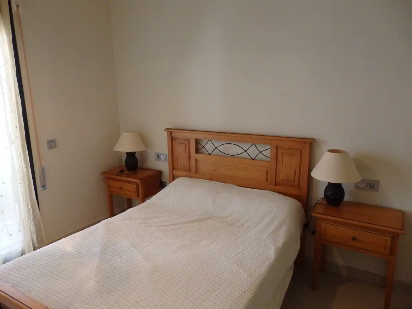 Dormitori de Casa o xalet en venda en Mont-roig del Camp amb Aire condicionat, Jardí privat i Terrassa