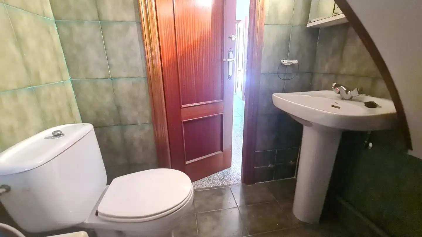 Bathroom of Houses for sale in La Adrada   with Private garden