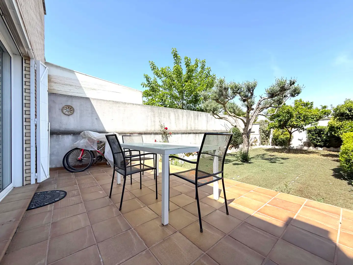 Reihenhaus mit Garten zum Verkauf in Carrer Jacint Verdaguer, imagen 5