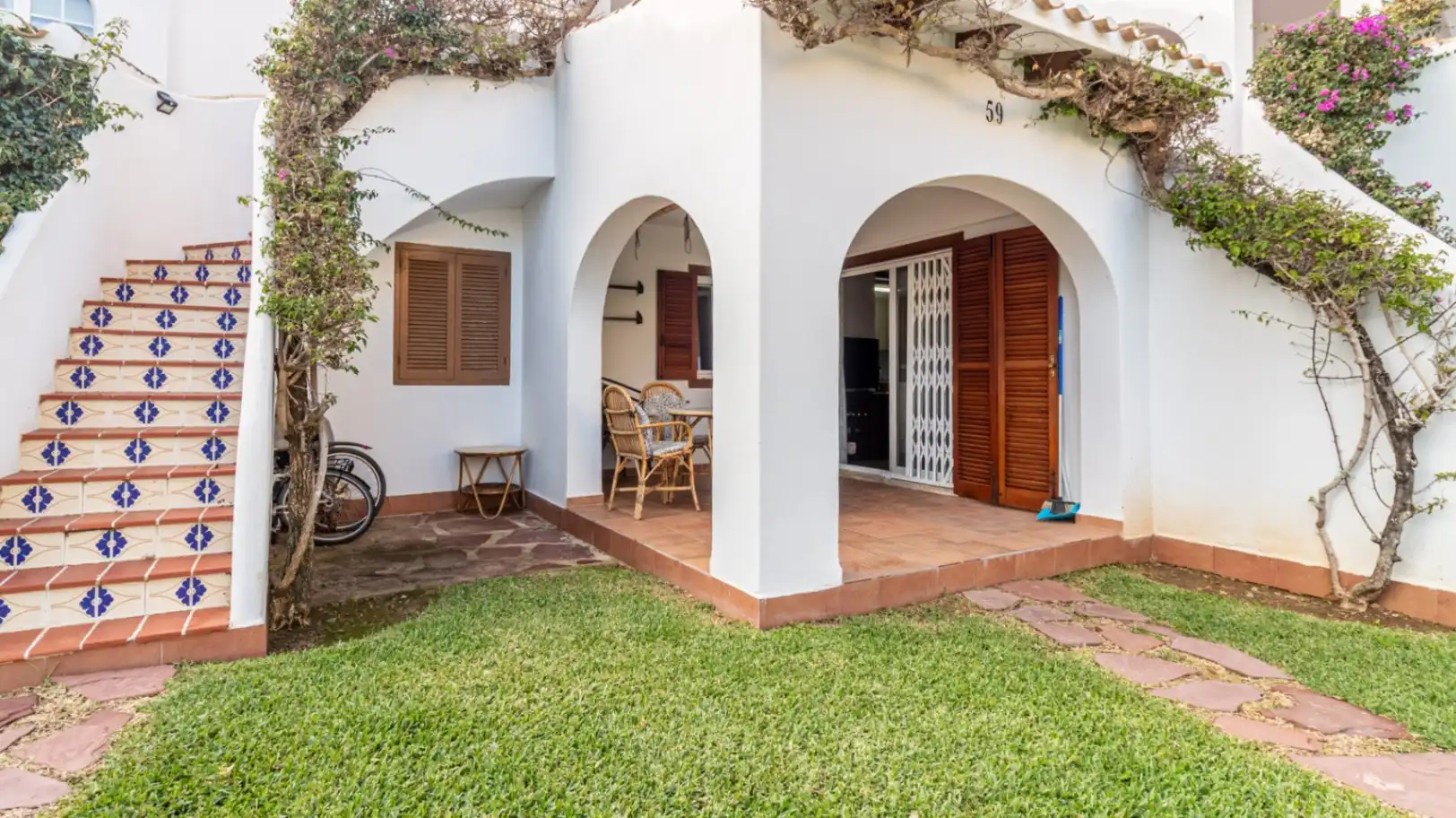 Apartamento con piscina en venta en Las Marinas / Les Marines, imagen 2