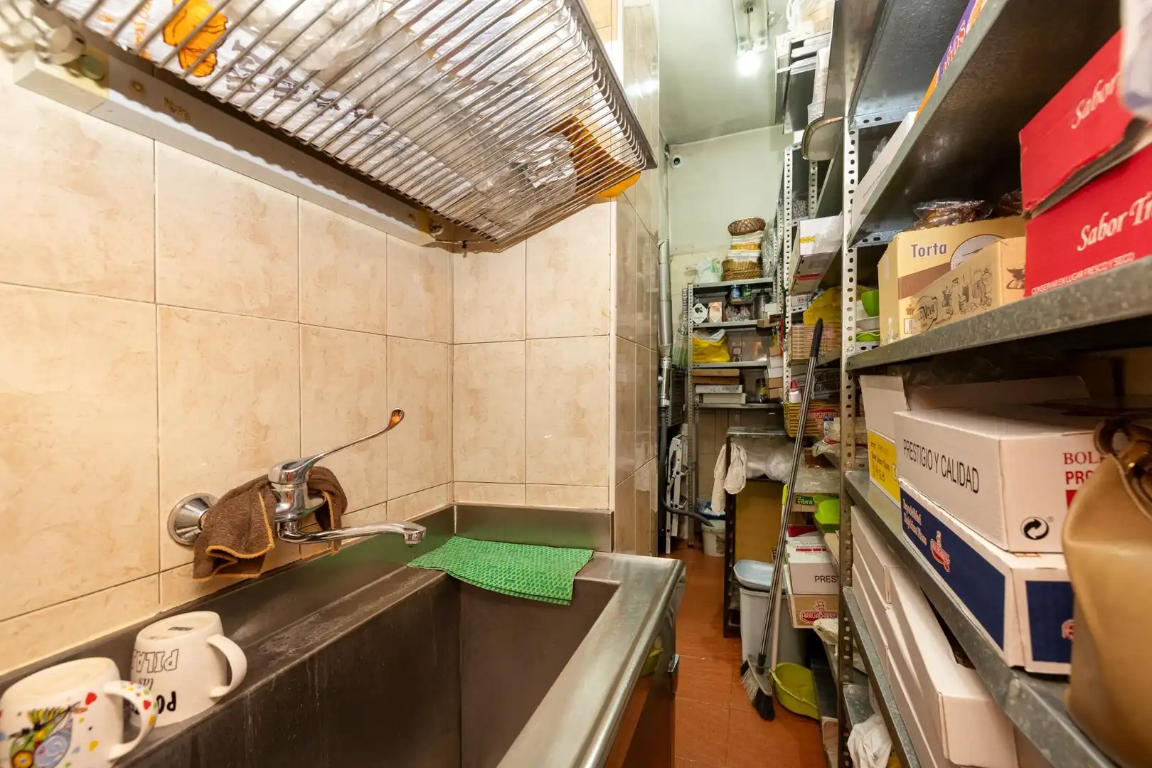Kitchen of Commercial properties for sale in Granada