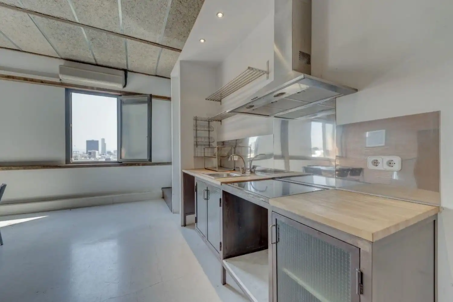 Loft en venta en Carrer de Pamplona, El Parc i la Llacuna del Poblenou