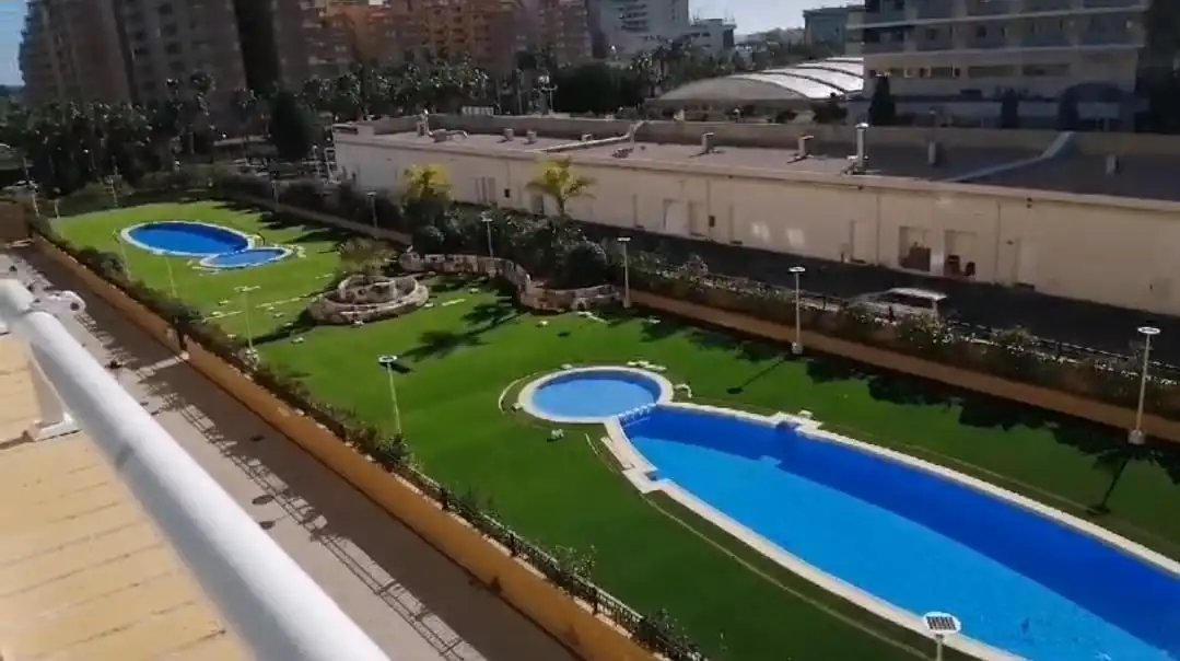 Piscina de Piso de alquiler en Oropesa del Mar / Orpesa con Terraza y Amueblado
